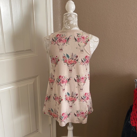 NWOT Boho Jane tank top, sz small - Picture 2 of 3